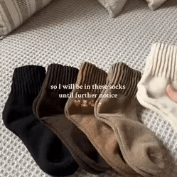 Arona Cozy Knitted Fleece Lined Crew Socks